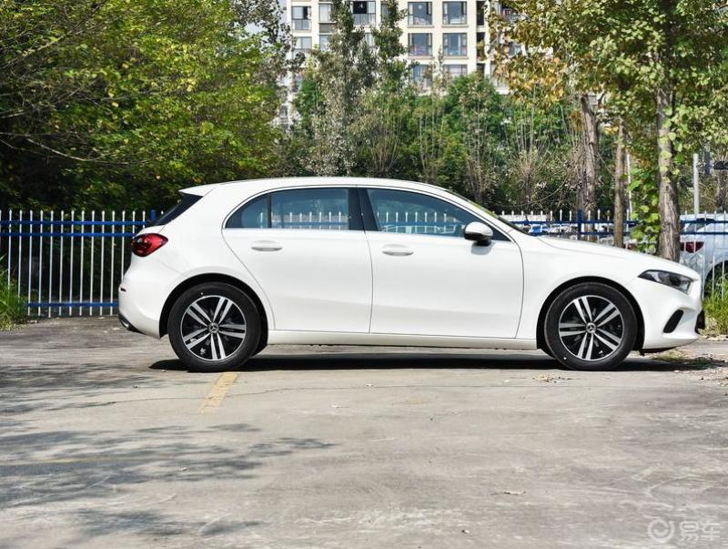 进口的奔驰a180目前多少钱能买到呢?_奔驰a级(进口)社区_易车社区