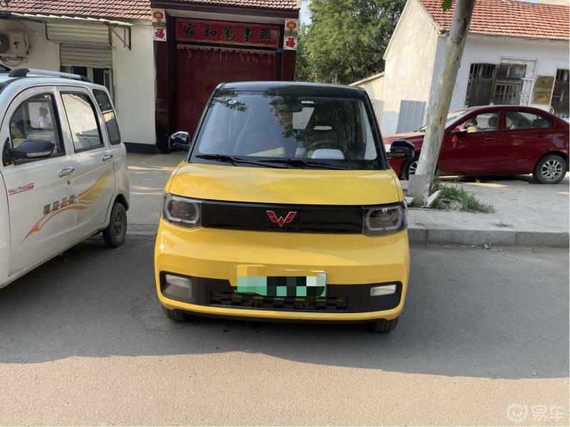 接娃放学偶遇mini小黄鸭_五菱宏光mini ev社区_易车社区
