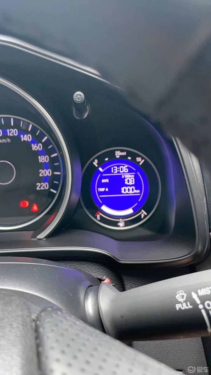 每日油耗车型2014年三代飞度旗舰版没油了加满油仪表清零跑100公