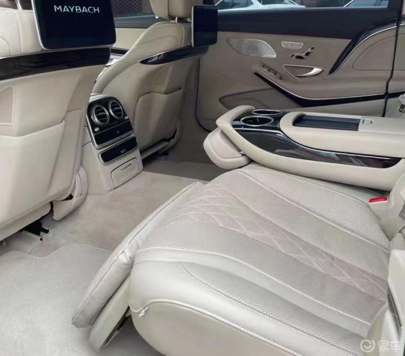 18年3月奔驰迈巴赫s450,北京一手车,3万公里,原车漆,白色内饰,极品