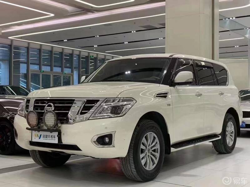 最新到店19年沙漠王子日产途乐5.