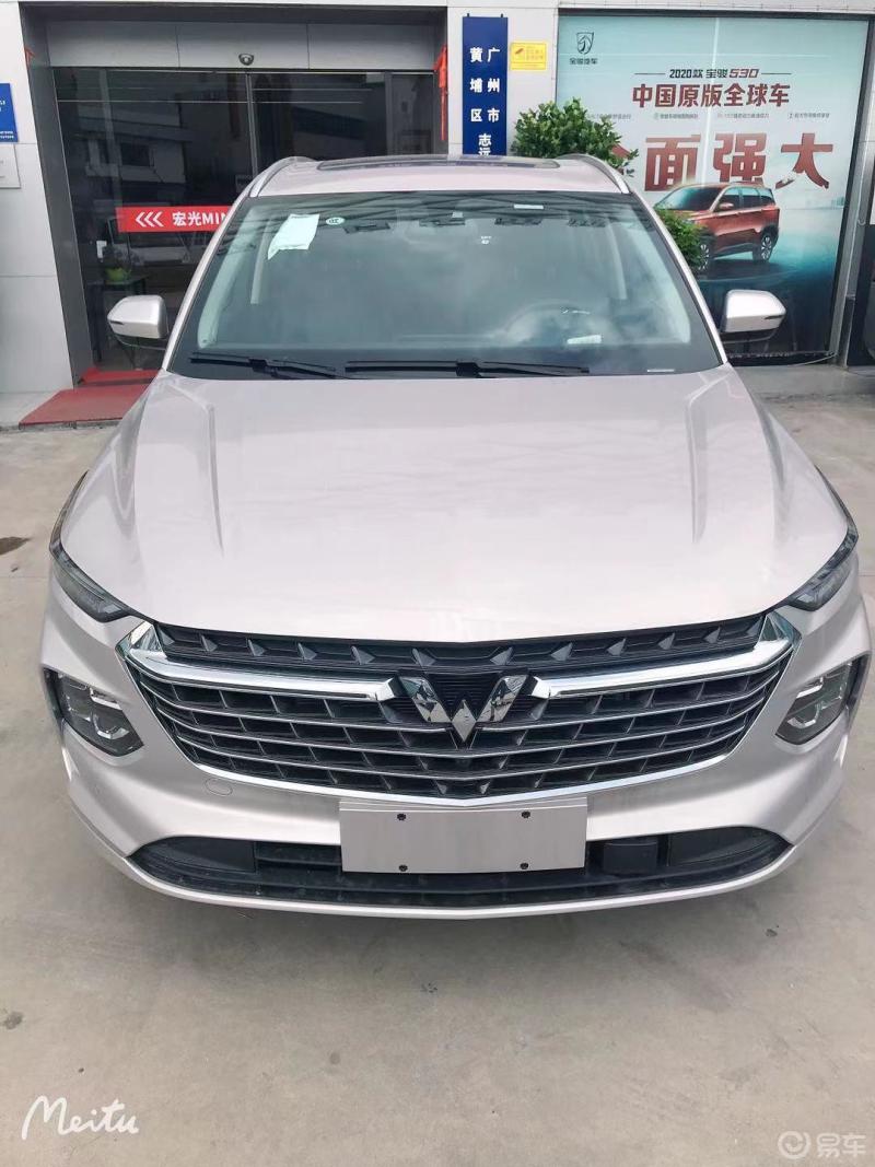 全网金色五菱凯捷大空间6座