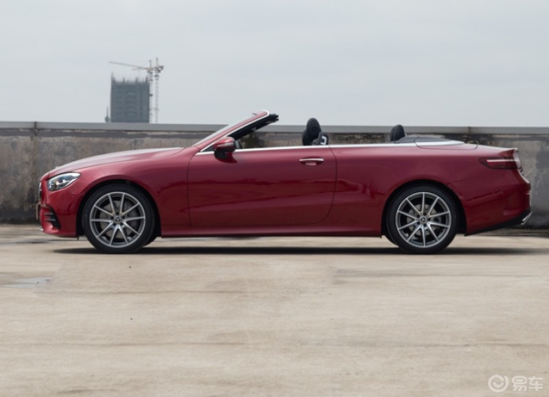 问一下进口的奔驰e260敞篷轿跑车多少钱能买到