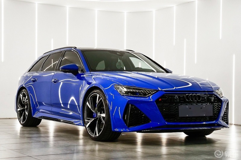 豪车#奥迪rs6低调有钱人的座驾,一台奥迪rs6可以买5台普通版奥迪a6l