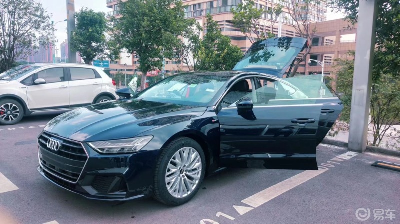 每日一帖全新奥迪a7无框车门真的很巴适不知道会不会国产不过国产估计