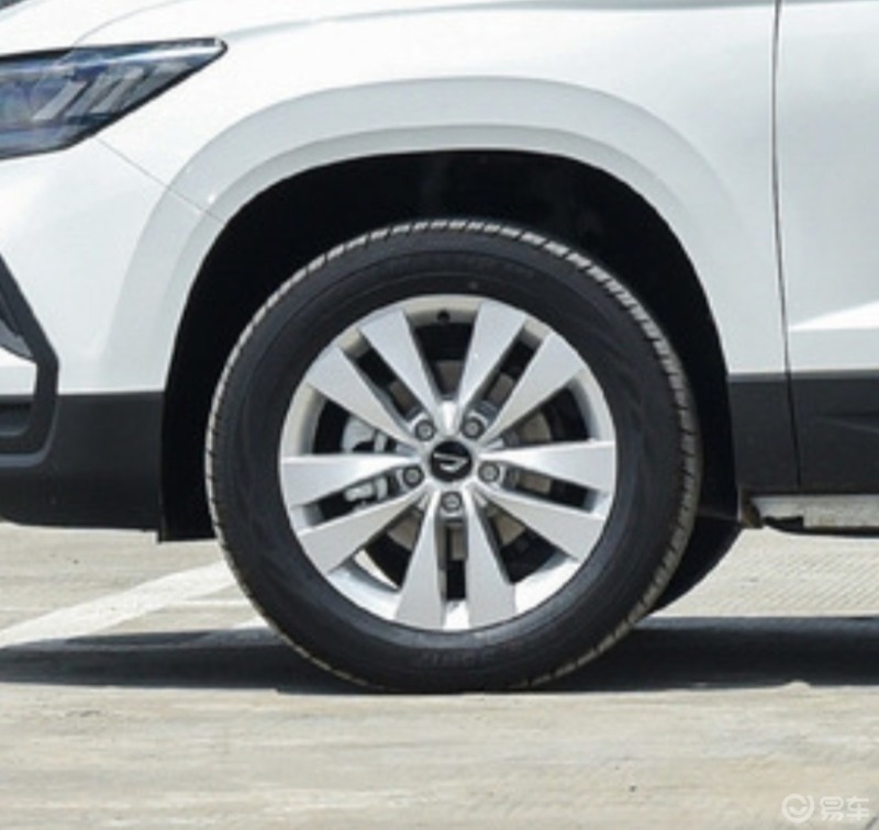 晒轮毂怎么样捷达vs5五的轮毂看着敦实厚重给人一种安全感有没有同感