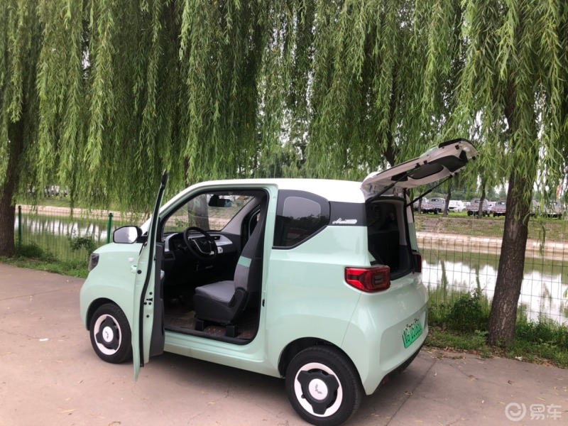 宏光mini马卡龙可爱的代步小神车