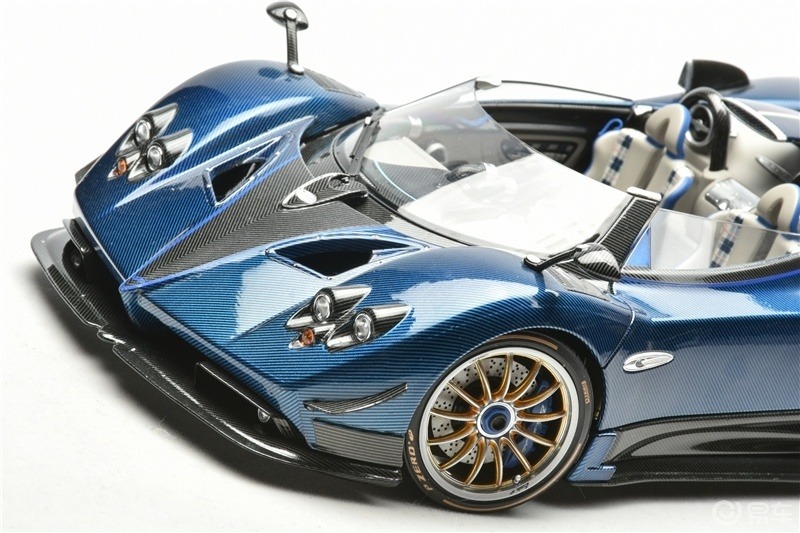 每日一帖#帕加尼zonda 宗塔敞篷仿真合金金属汽车模型礼品收藏摆件
