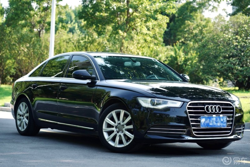 爱车最美角度永远给人稳稳的一种感觉操控性很好的德系豪车舒适度没的