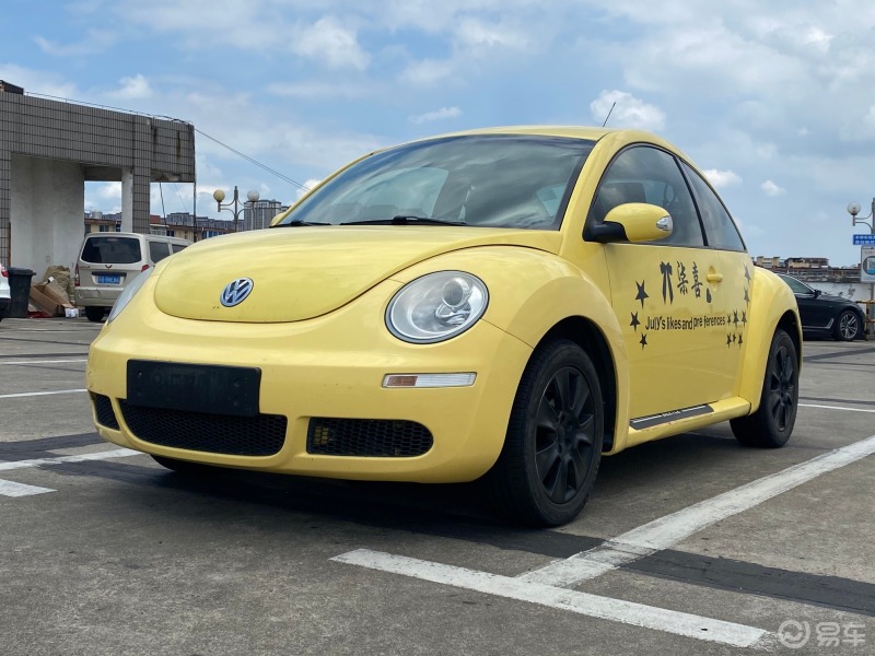 2011年大众甲壳虫一手私家车黄色16自动时尚小车精品车况首付1万开回