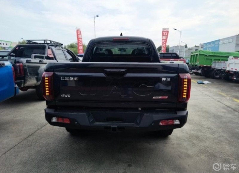 江淮悍途山猫越野版细节展示