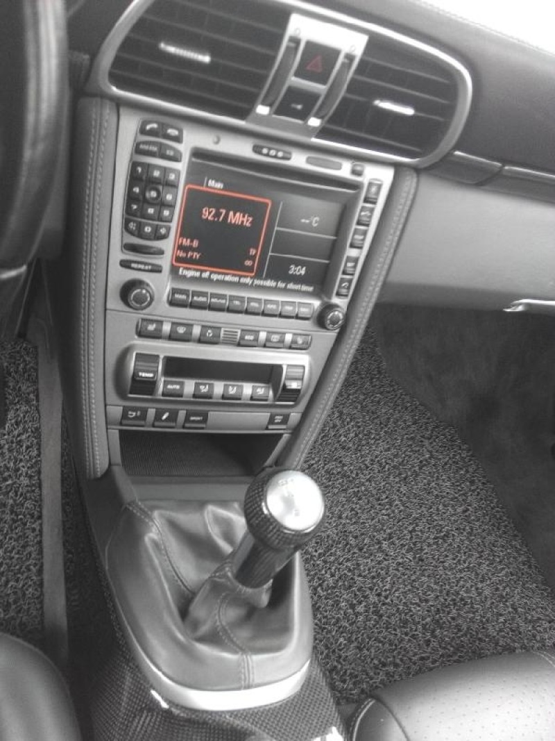 挑战全网最美爱车挡把#保时捷911的档把虽然是手动挡,但是非常完美