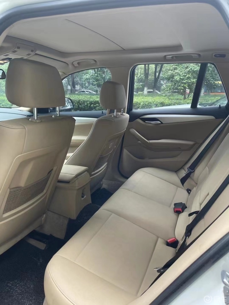 14年宝马x1 自动2.