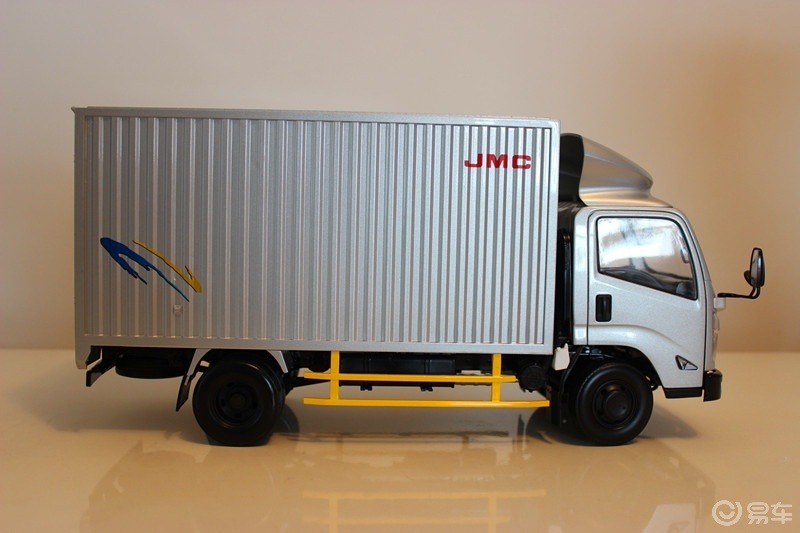 我收集过的汽车模型今天给你来个好玩的江铃凯锐800轻卡118原厂车模外