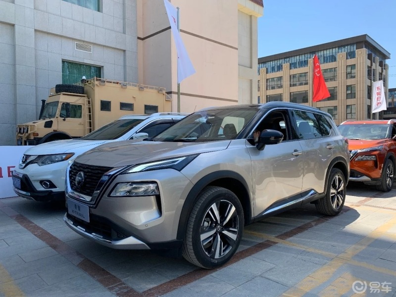 新款奇骏各种颜色你喜欢那款?