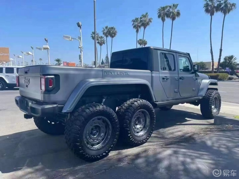 平行进口吉普牧马人六区6x6皮卡图片欣赏