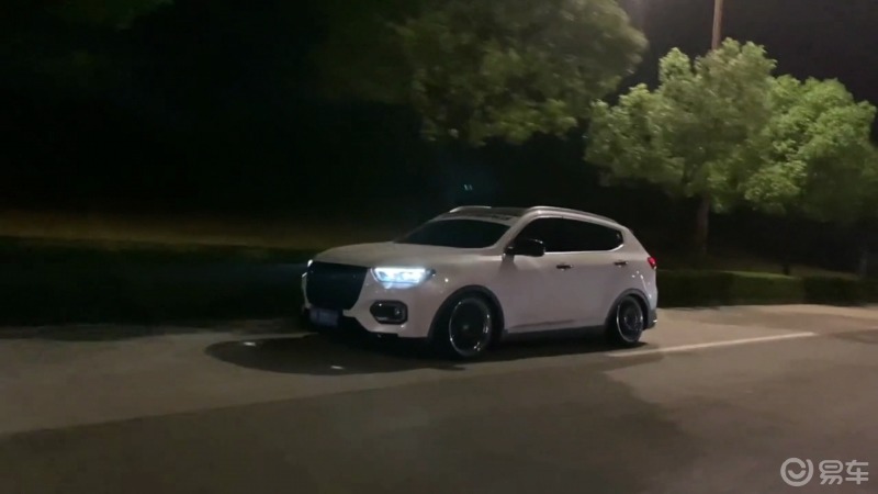 哈弗h6低趴#真的是有点低趴的感觉哈!