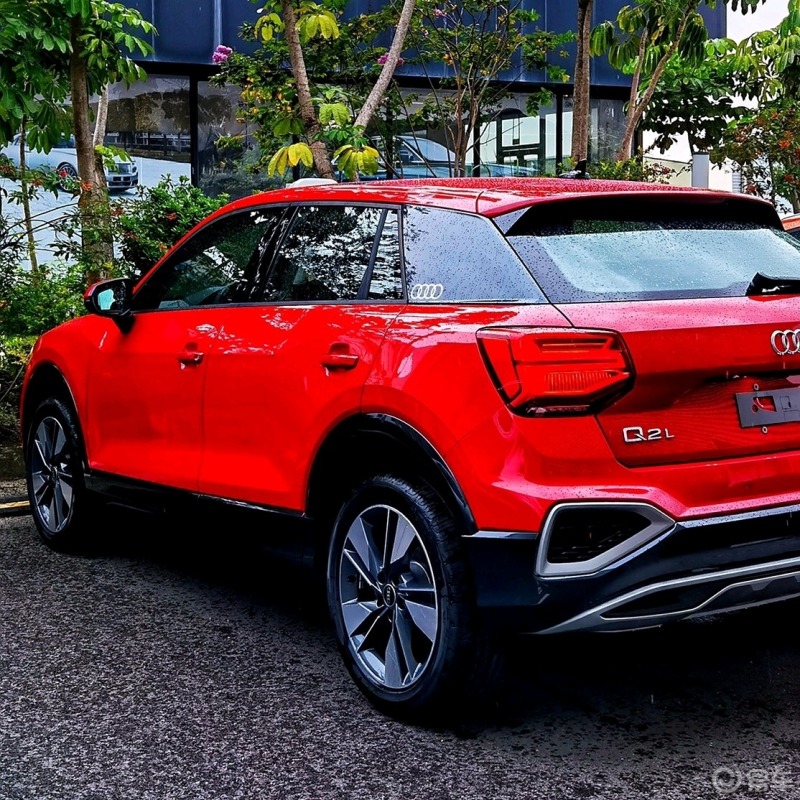 30天拍车挑战#路上偶遇一辆红色q2l这个颜色有点少见_奥迪q2l社区