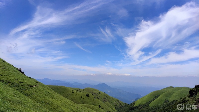 最美風景#江西武功山金頂的風采確實讓人流連忘返,雲海翻騰,巍巍青山