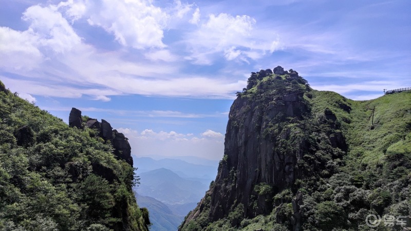 最美風景#江西武功山金頂的風采確實讓人流連忘返,雲海翻騰,巍巍巧澆