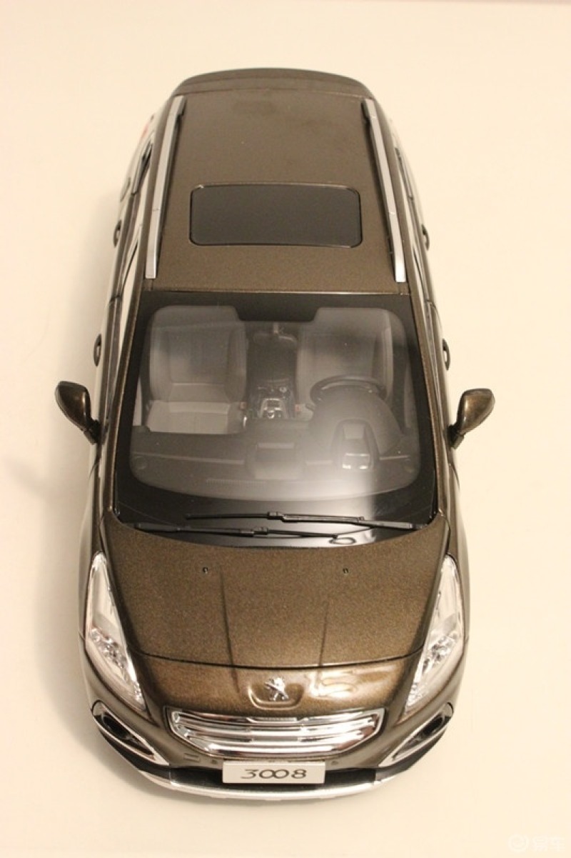 我收集过的汽车模型#东风标致3008原厂1:18汽车模型,威尔代工质敛不