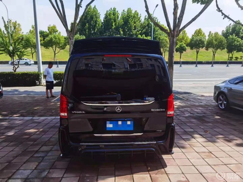 21念奔驰v260领航版