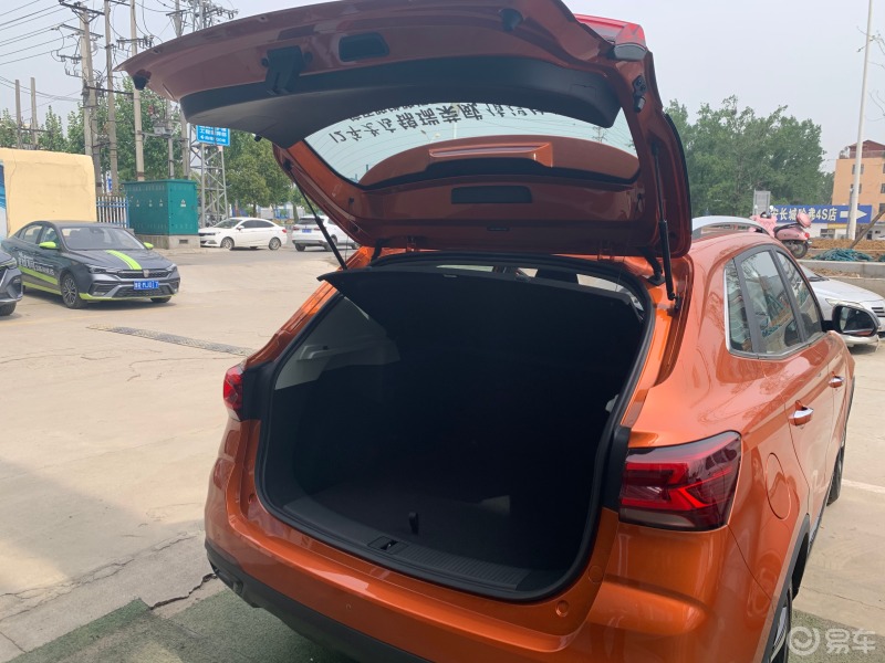 气质这一块拿捏的刚刚好