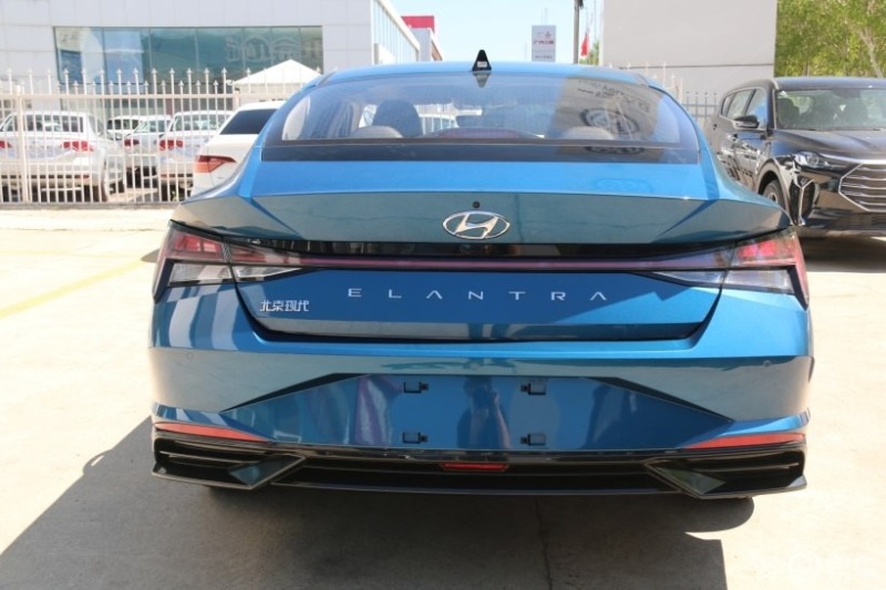 冰海蓝第七代伊兰特时尚个性的新选择