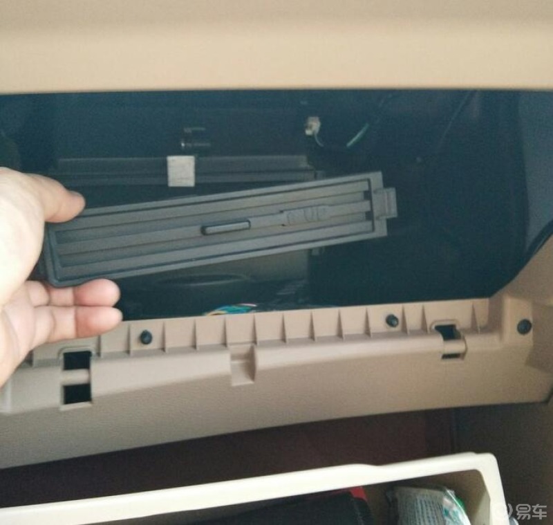 新手福利第二弹自己动手给宝骏730更换空气空调滤芯
