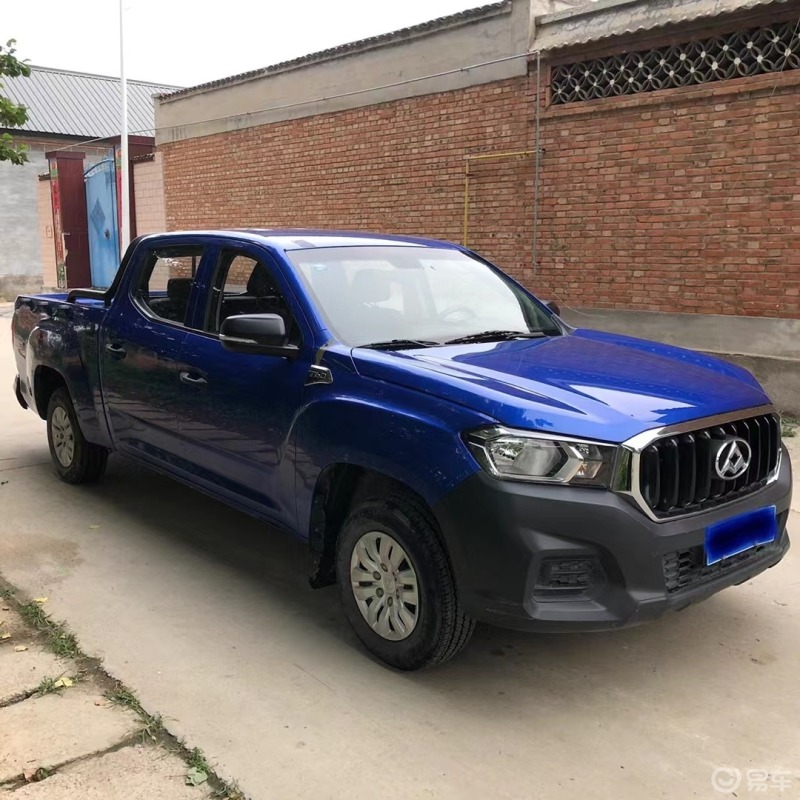 30天拍车挑战#19年大通t60皮卡,国产猛禽,2.4汽油两驱高配,给油就窜