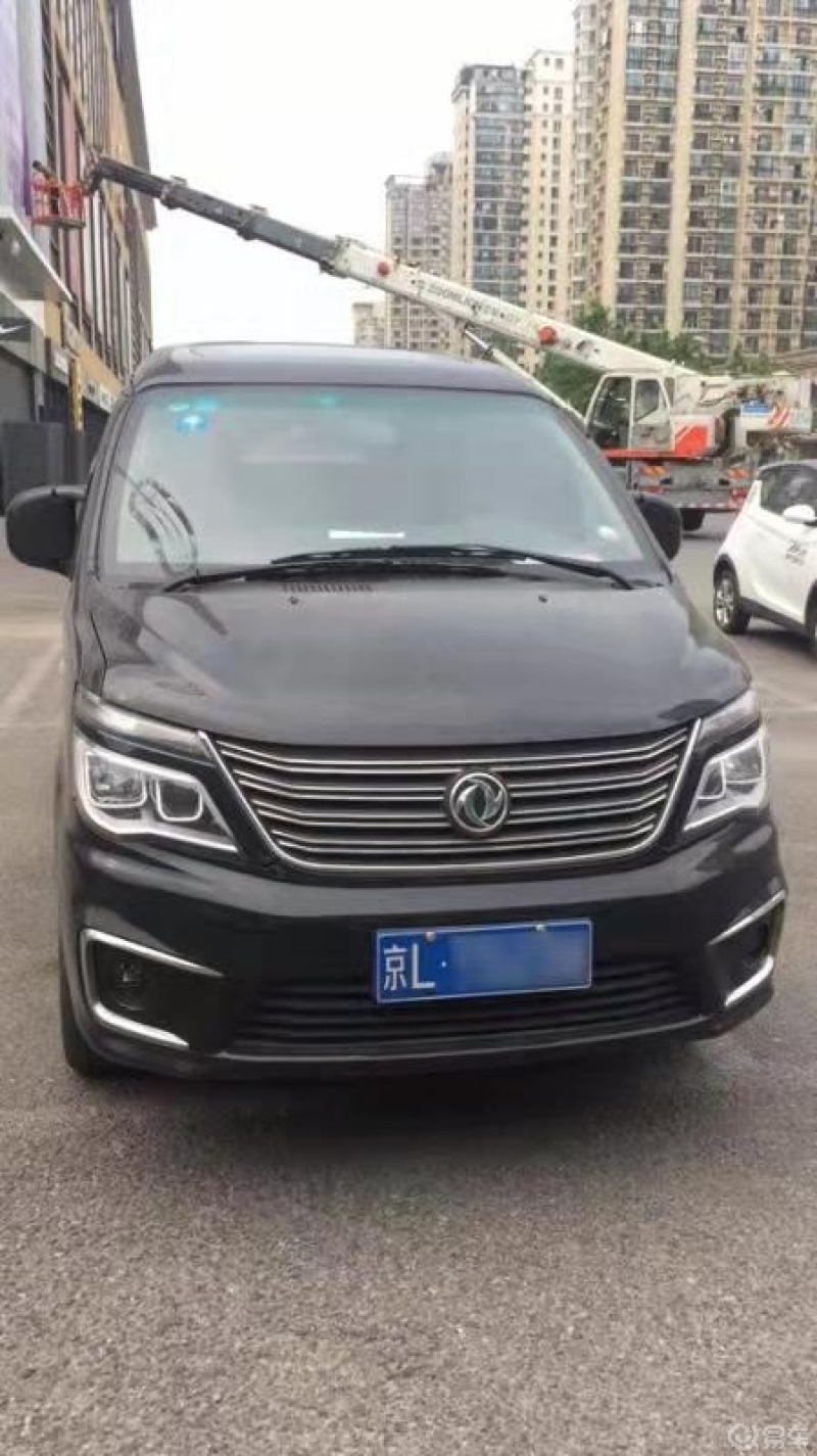 北京租车2017年东风风行菱智7座面包车出租月租金3132看车意向金200