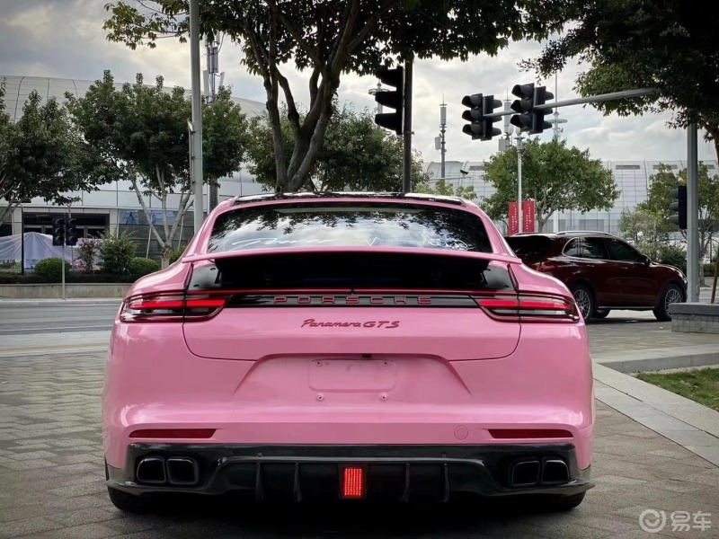 30天拍车挑战#看看这部渐变粉的帕拉梅拉~美就一个字,我只说一次.