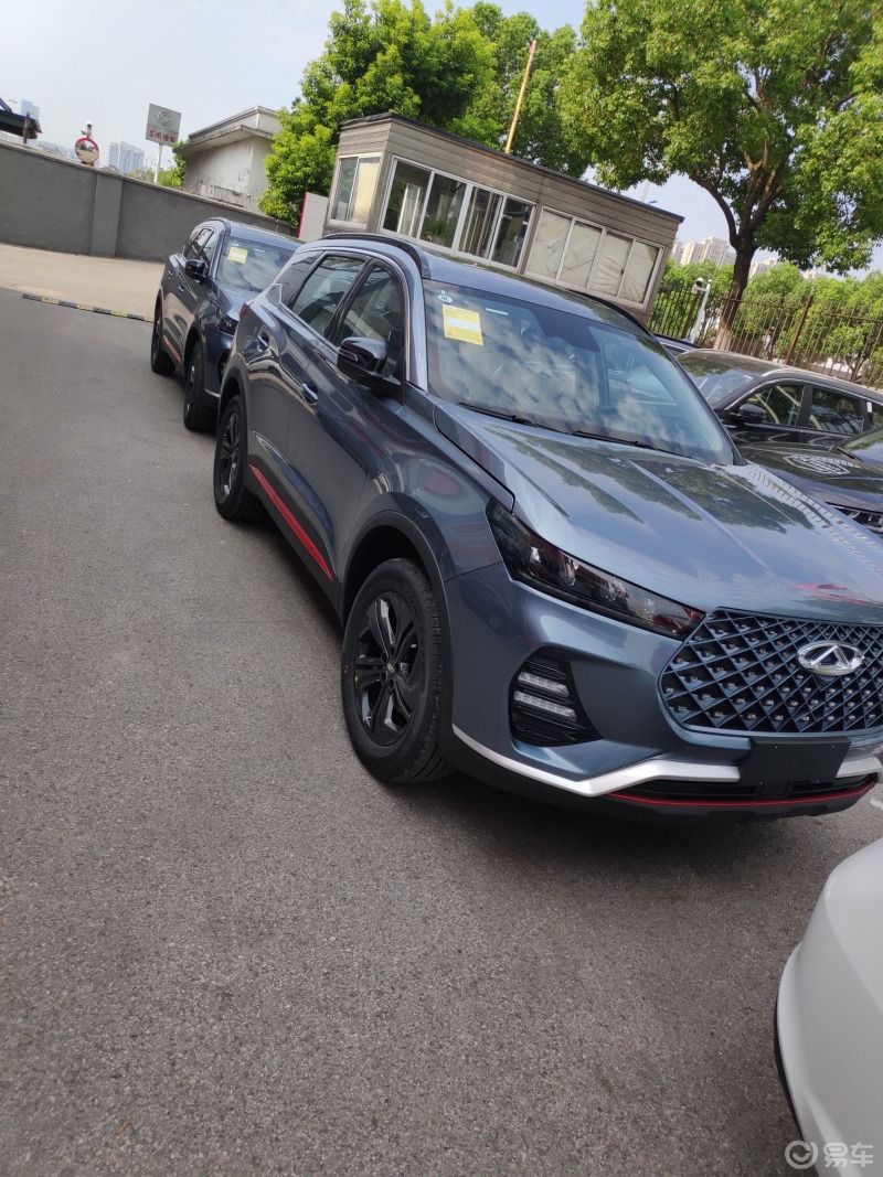 瑞虎7选什么颜色的好看