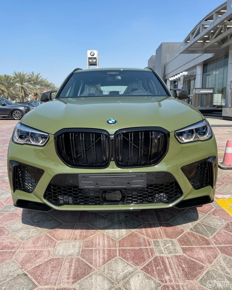 非常到位的x5m颜色套件性能都无可挑剔在没有遇到rsq8之前起码我是