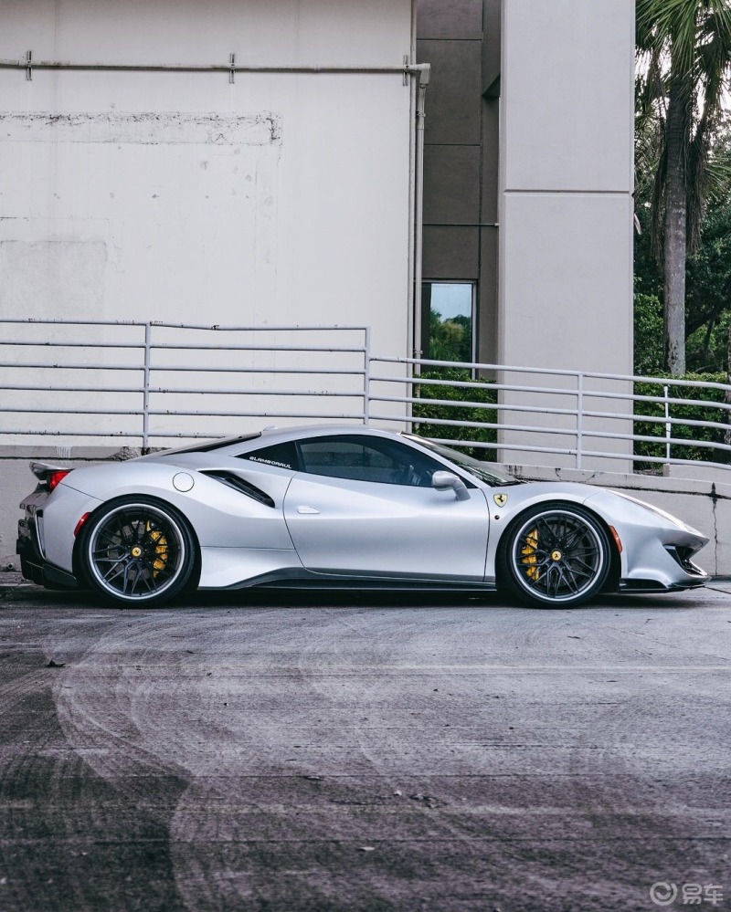 ferrari488pista银色 赛车涂装太美了