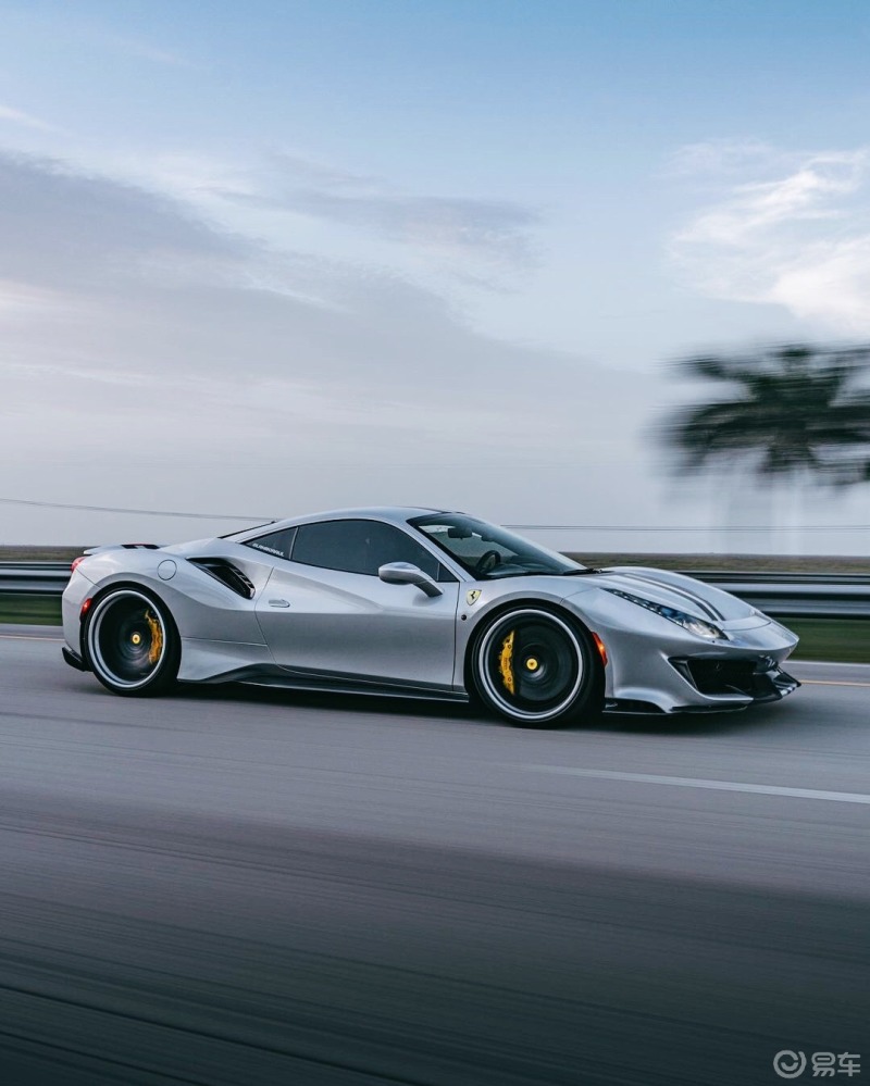 ferrari488pista银色 赛车涂装太美了