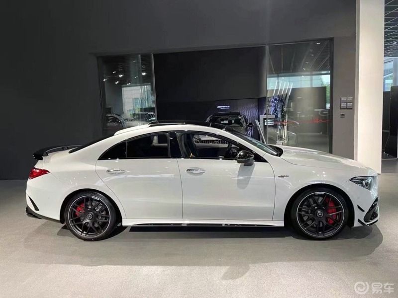 奔馳amg cla 45 s 白外/黑內,高性能小鋼炮2.0t 421馬力,同