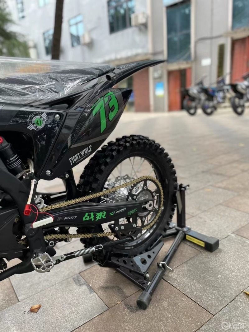 机车梦#战狼风冷250黑武士,我喜欢.