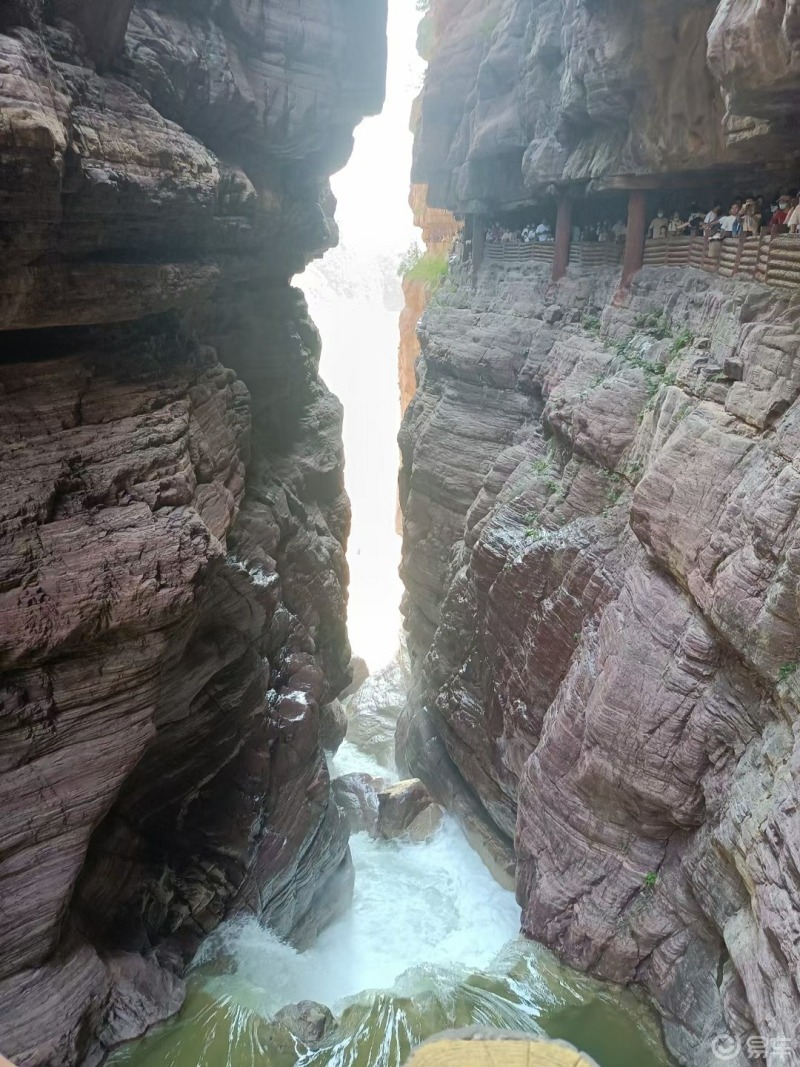 好去處河南省焦作市修武縣雲臺山風景區現在雲臺山搞活動免門票但是