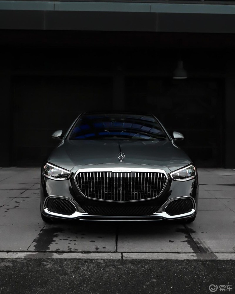 2021梅赛德斯迈巴赫s5804matic气场十足