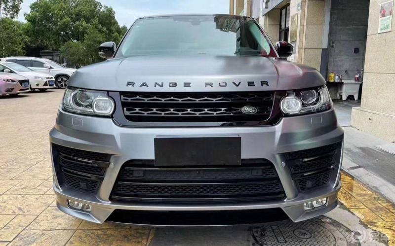 路虎揽胜运动lumma包围