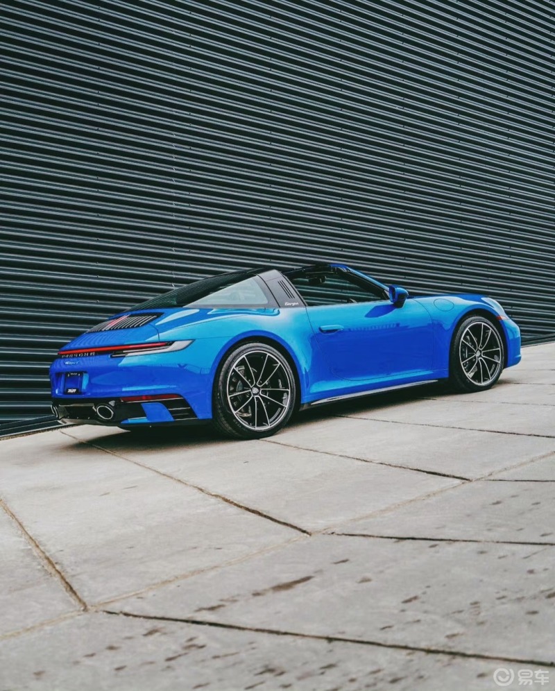 保时捷911targa4蓝色敞篷蛙