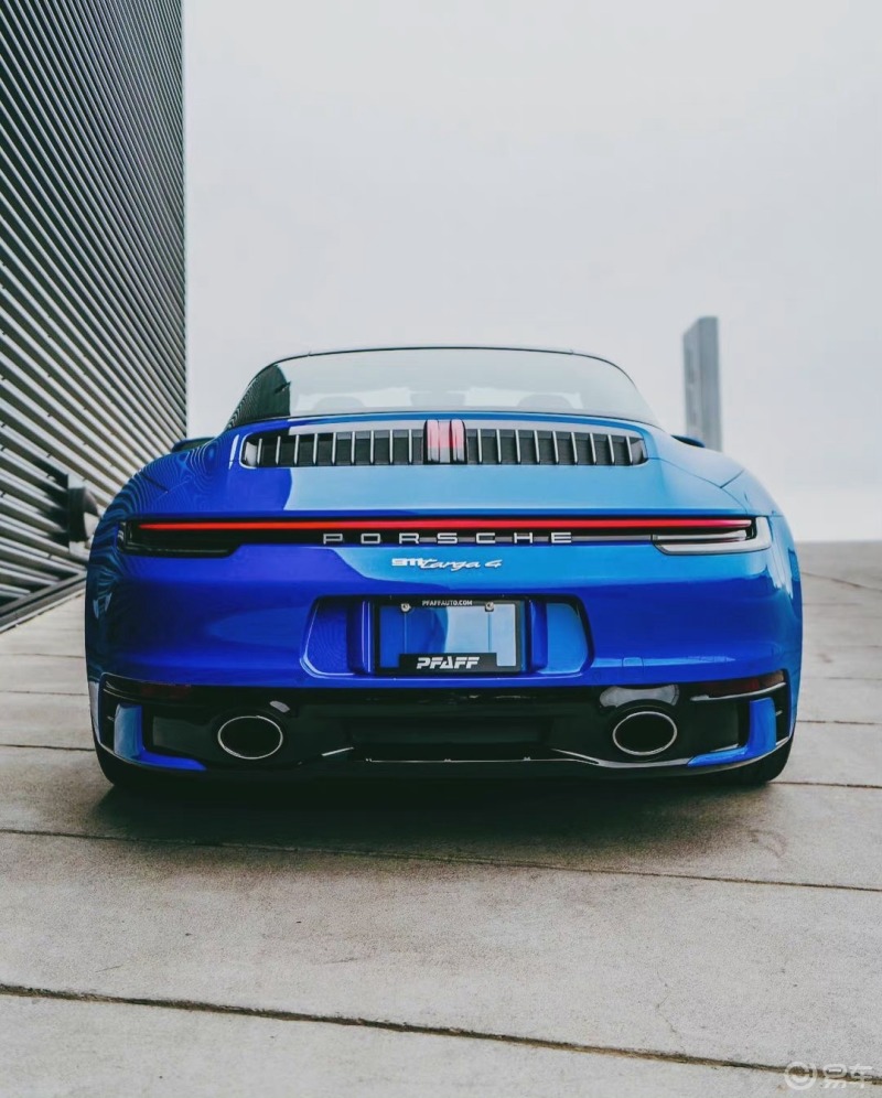保时捷911targa4蓝色敞篷蛙