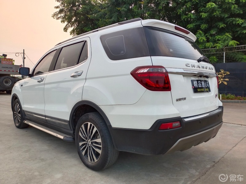 新到店7座18年长安cx70t,1.