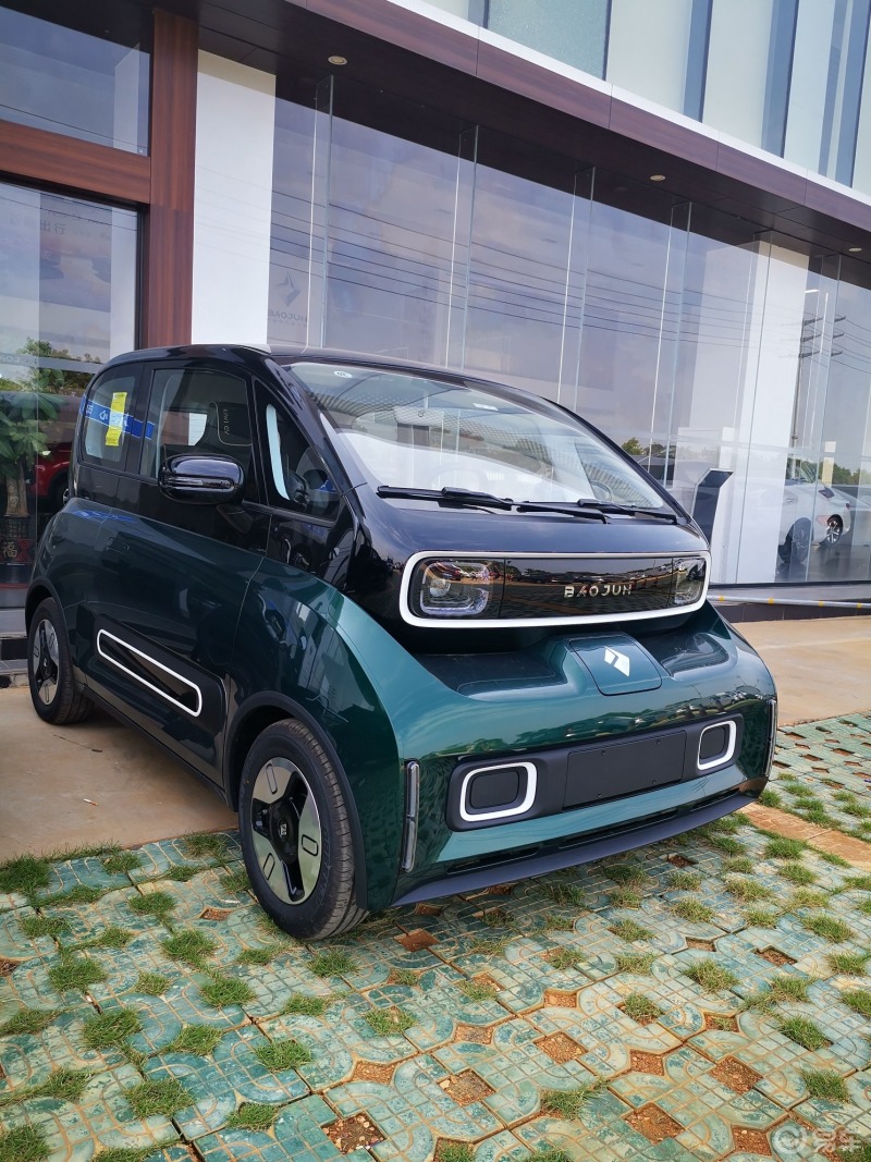 我们一起了解宝骏kiwiev颜色跟它有意思评价吧