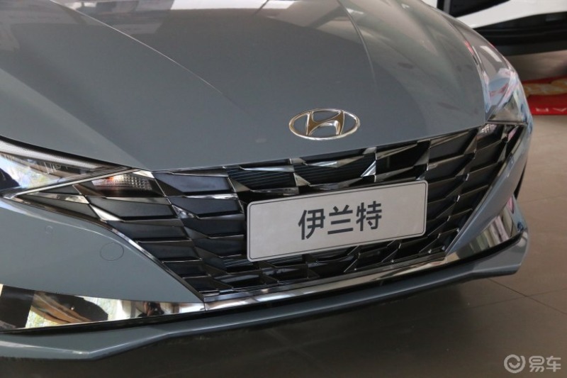 金秋十月伊兰特太空灰精英版订车