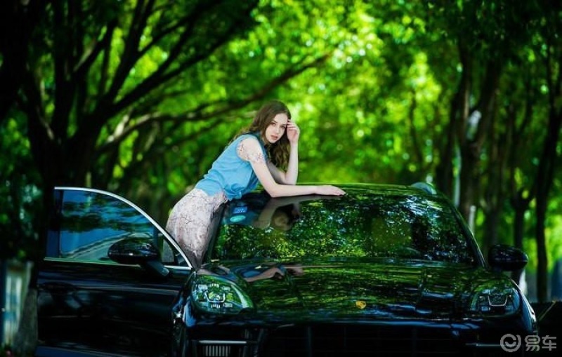 美女配豪车