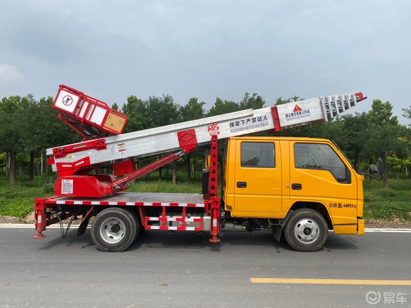云梯车,高空作业车,房屋搬家,建筑上下料,工程车有需要联系