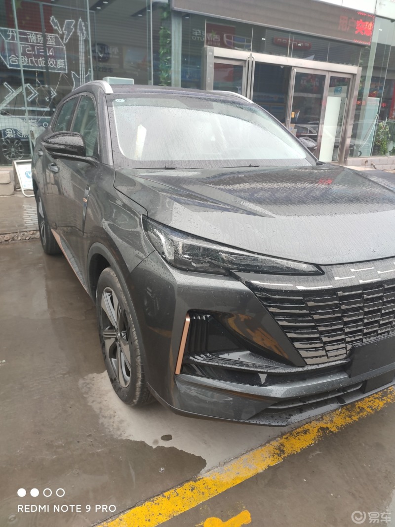 长安啊10万左右那款车更适合家用呢