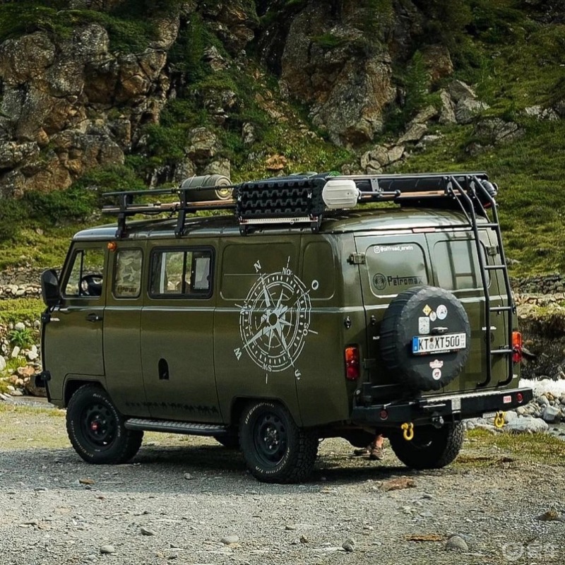 战斗民族uaz瓦滋4驱面包床车改造案例